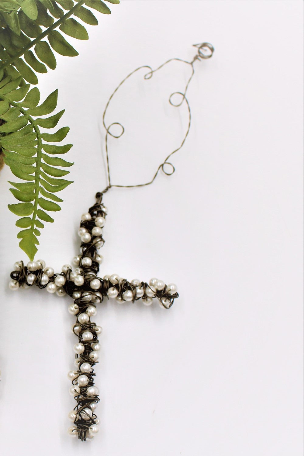 6" Wire Cross with Pearls, Ornament (11" with hanger)